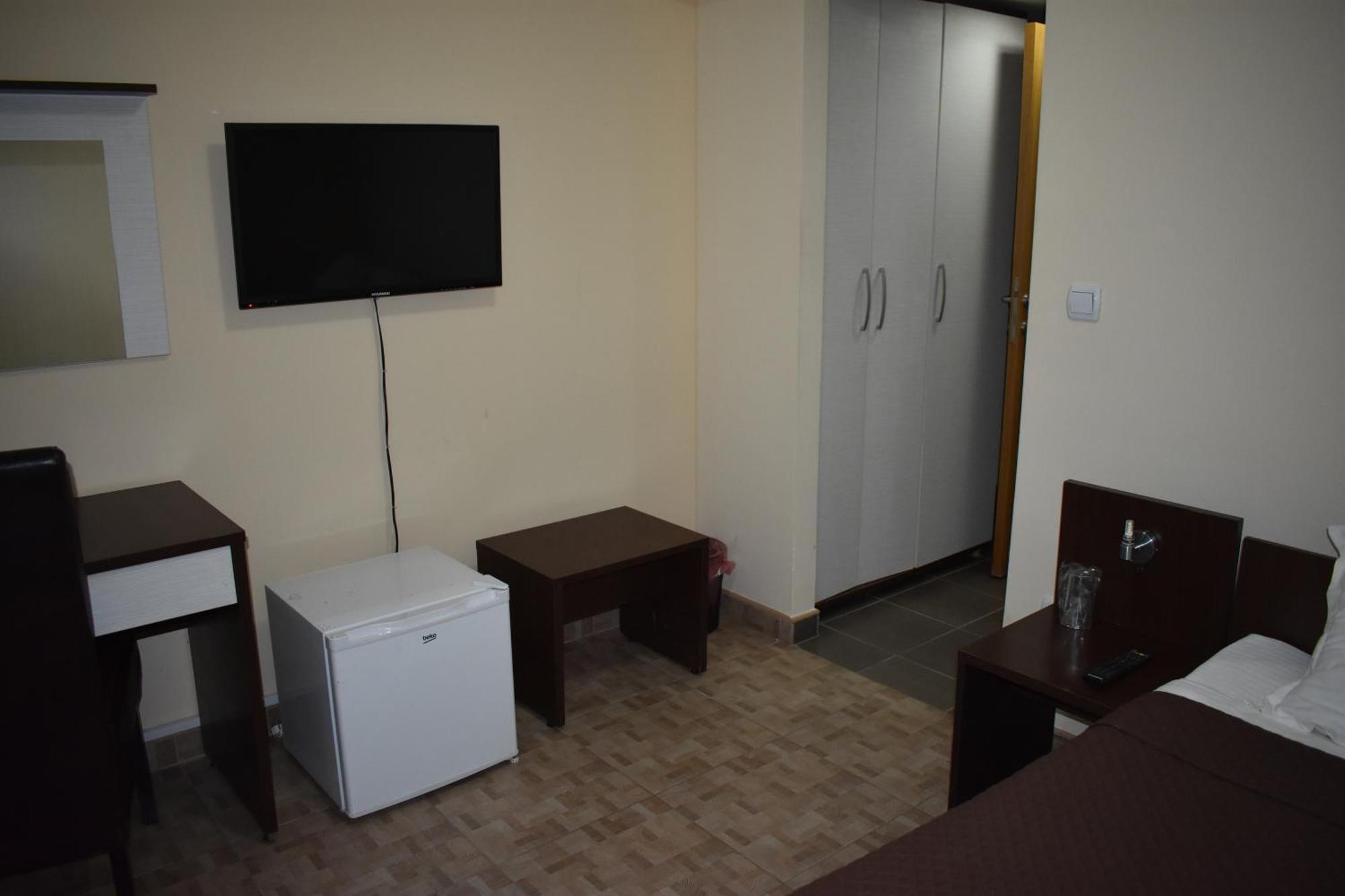 Garni Hotel Lion Jagodina Luaran gambar