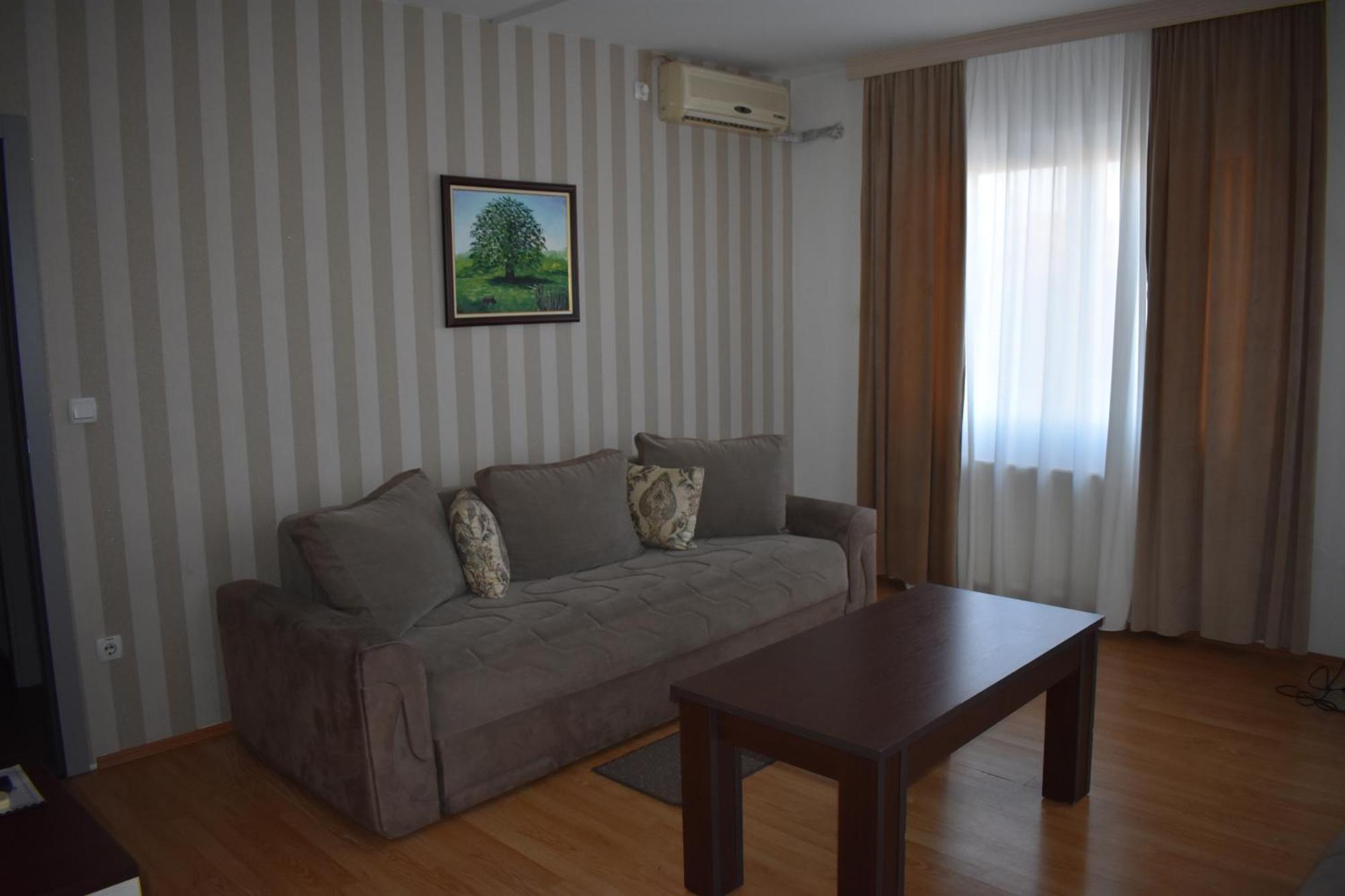 Garni Hotel Lion Jagodina Luaran gambar