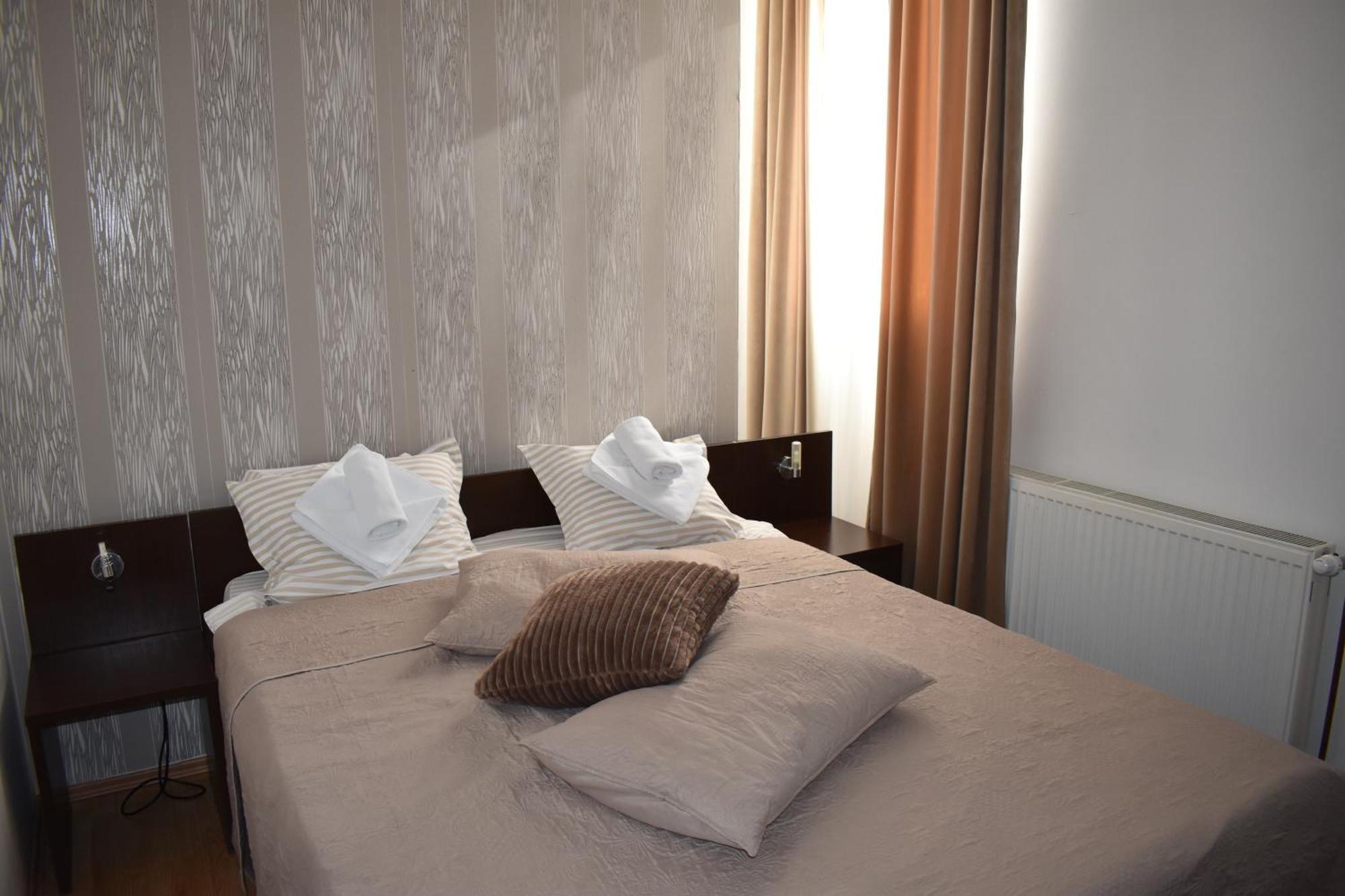 Garni Hotel Lion Jagodina Luaran gambar