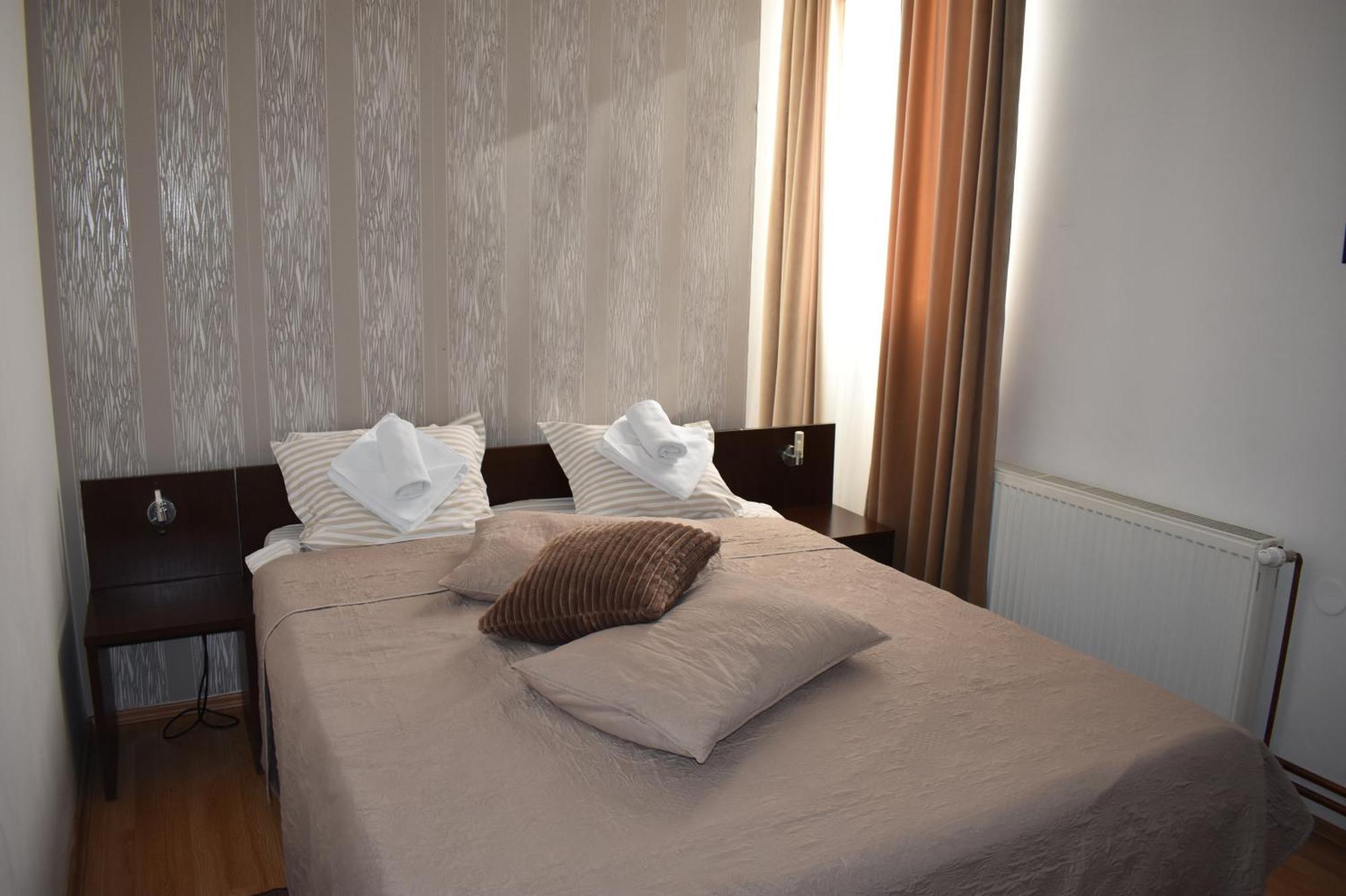 Garni Hotel Lion Jagodina Luaran gambar